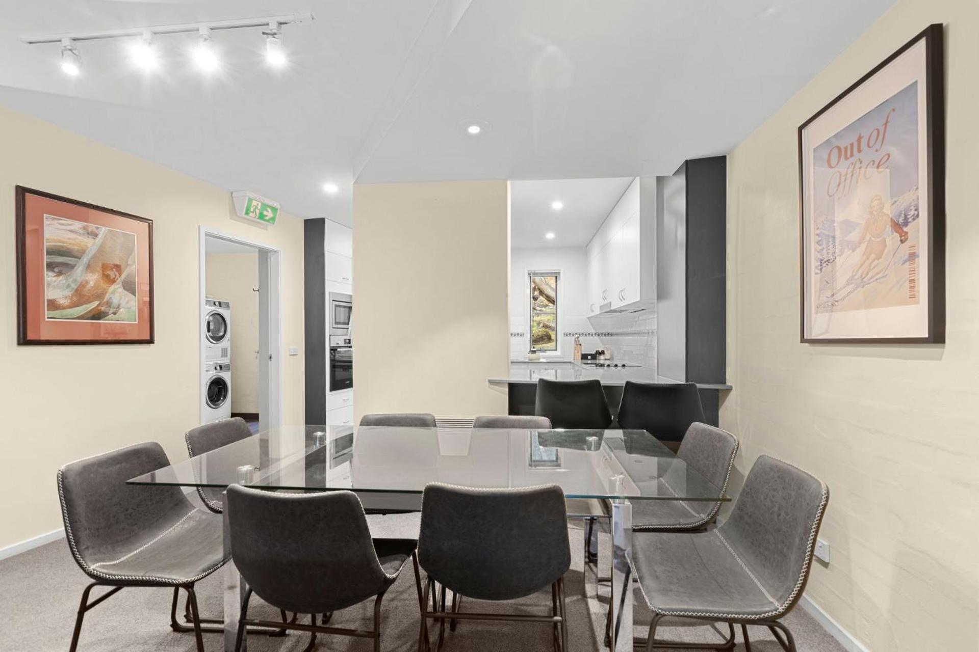 Village Green 2 Bedroom Loft Townhouse With Views Fireplace And Garage Parking ת'רדבו מראה חיצוני תמונה